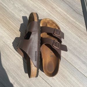 Arizon Birkenstocks